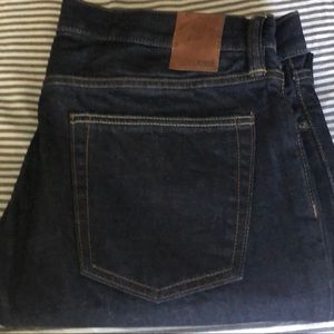 Men’s Gap Dark Rinse Jeans (straight fit)
